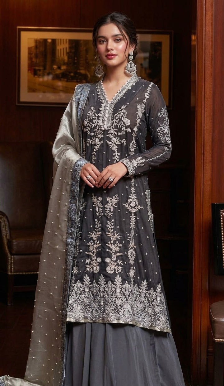 Mushq Destiny Embroidered Velvet 3PC – MDV#3 | Winter Collection