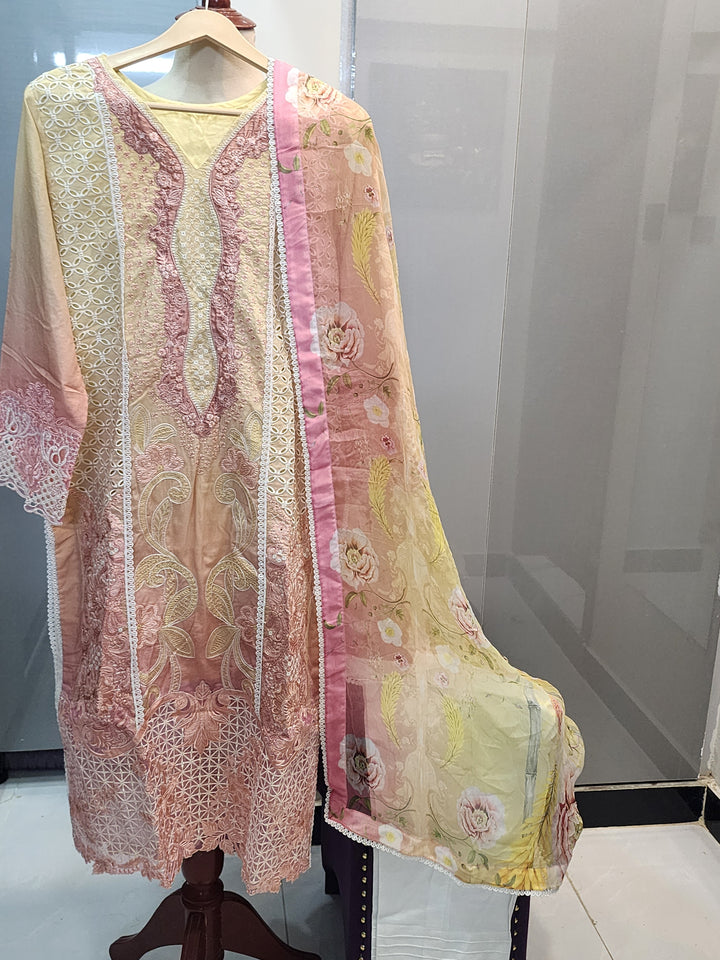Mushq Lawn 2PC – Tranquil Spark – Pink | MQ25MLL | 101% Original