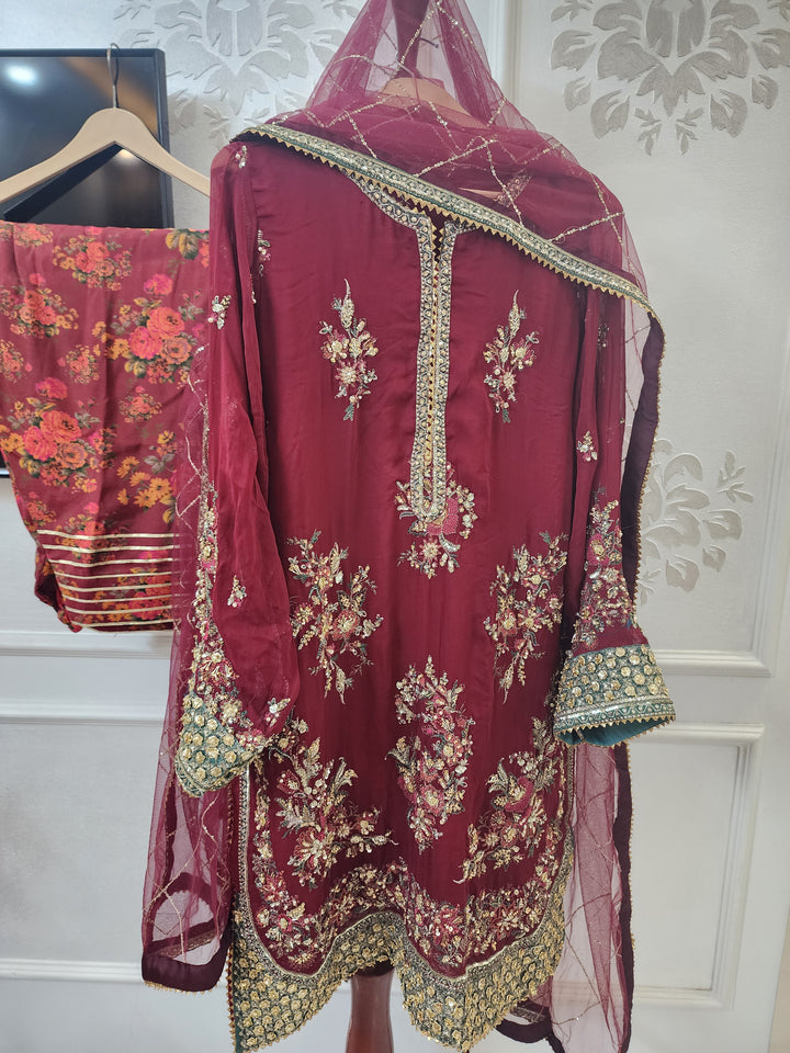 Charizma Dastane jashan Chiffon 3PC – Heavy Hand Work Embroidered Suit | Mavi's Formal Pret