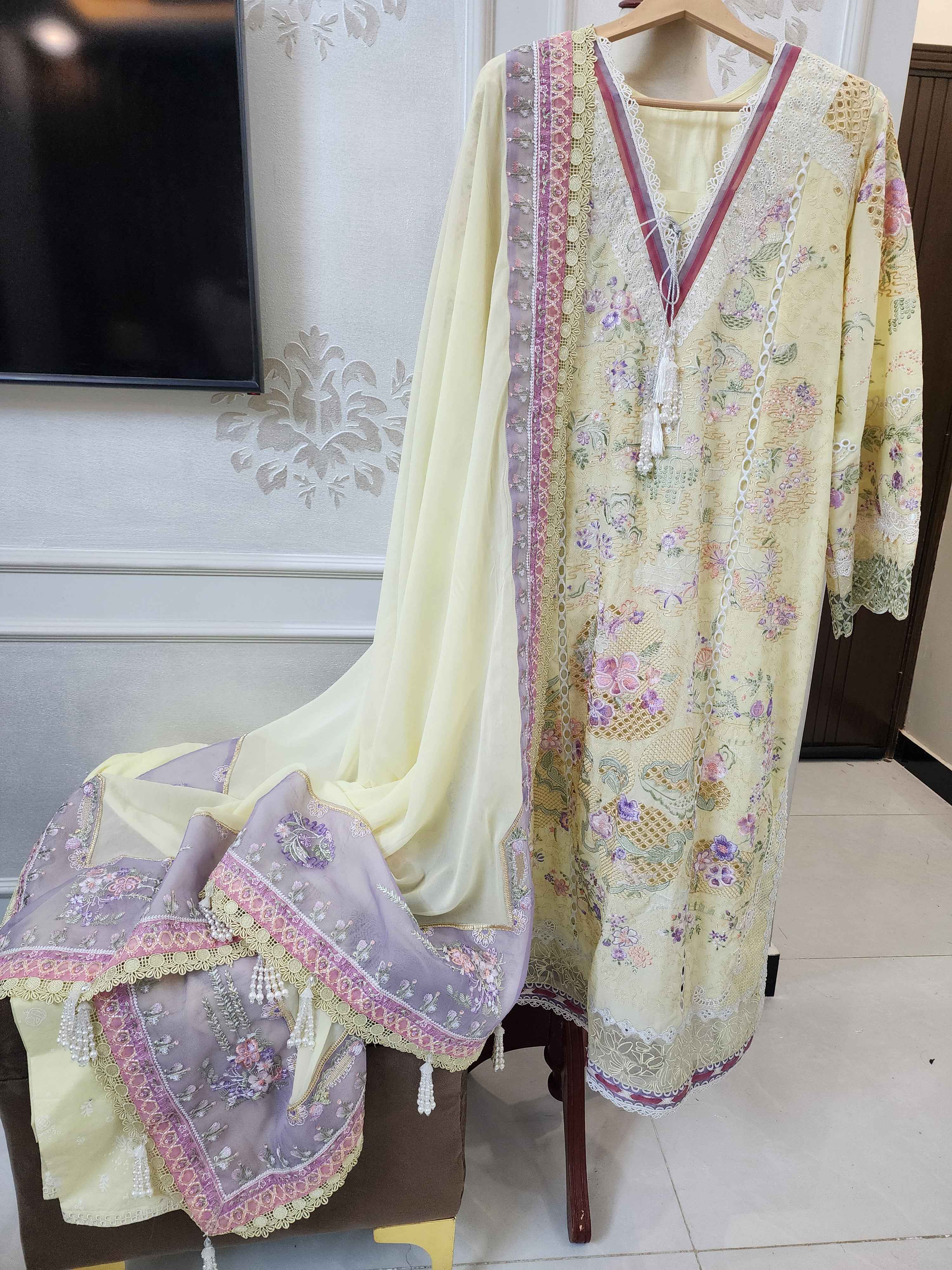Mavi's Pret – The Stitched Edit | Suffuse yellow