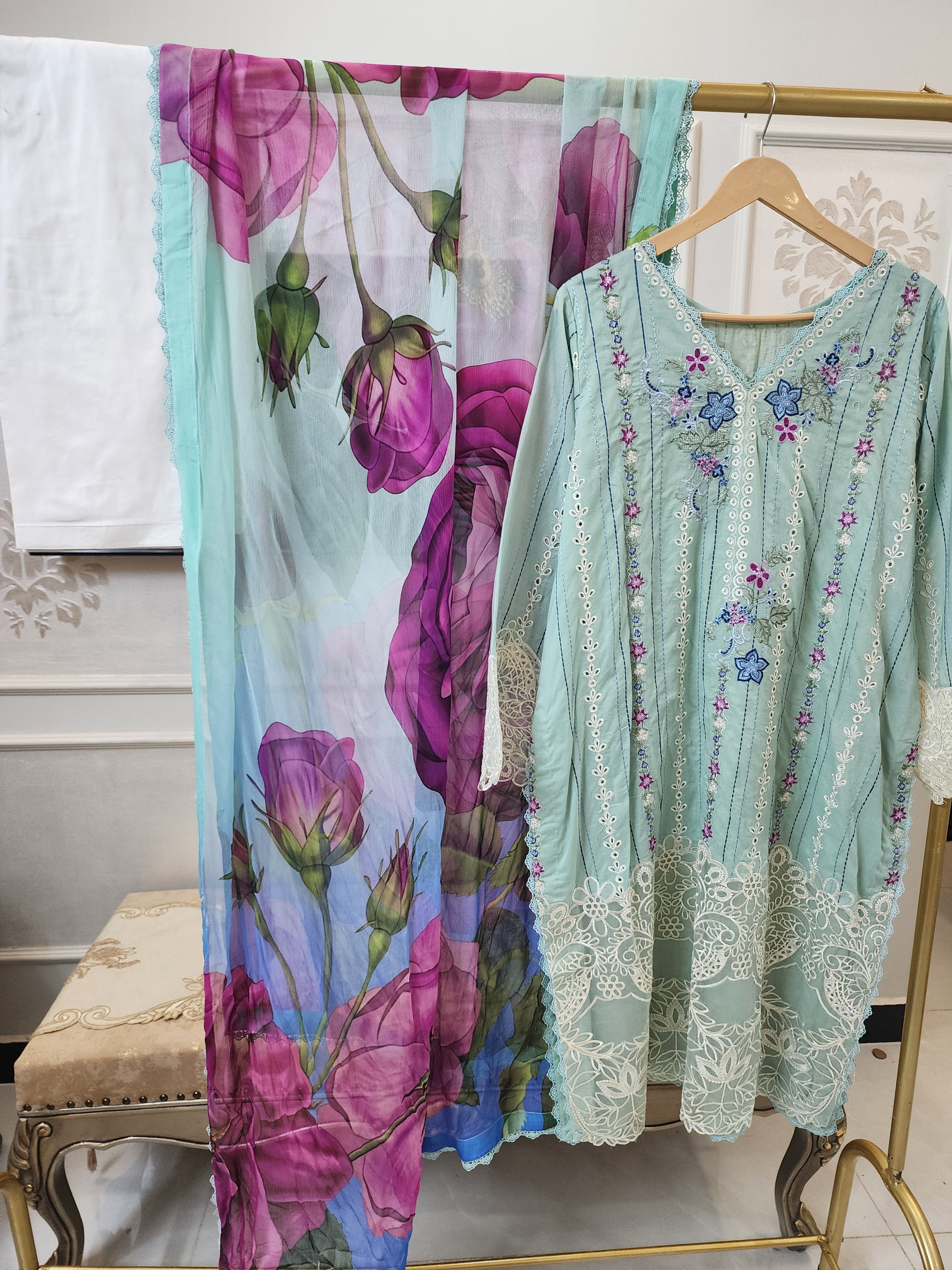 Mavis pret mushq embroidered 3pc mint