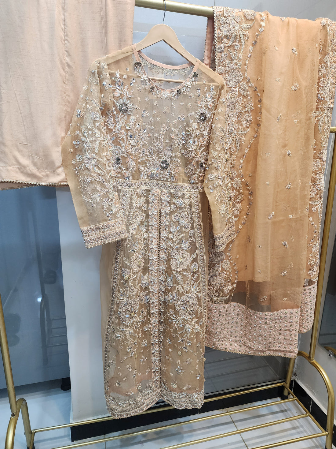 Mavi's Formal Pret Elan Luxury 4PC – Fully Embellished Gown | 101% Original