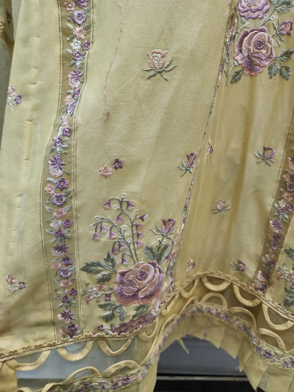 Maria.B Mluxe 3PC Stitched Suit – Intricate Laser Cut Embroidered Lawn | Mavi's Pret | 101% Original
