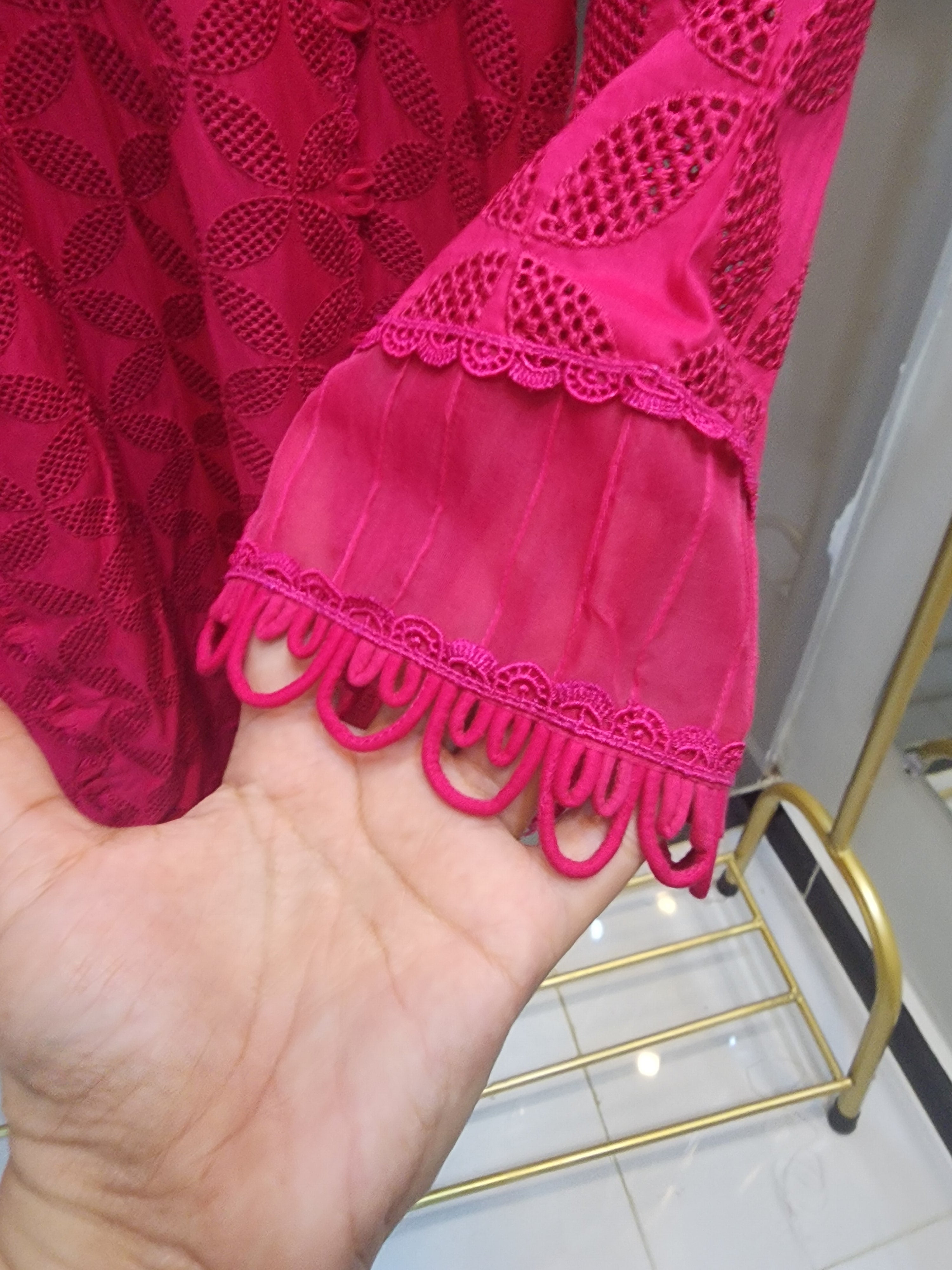 Mavi's Pret Mariab M.Luxe RTW Pink LF-401 | 3PC Chikankari Lawn