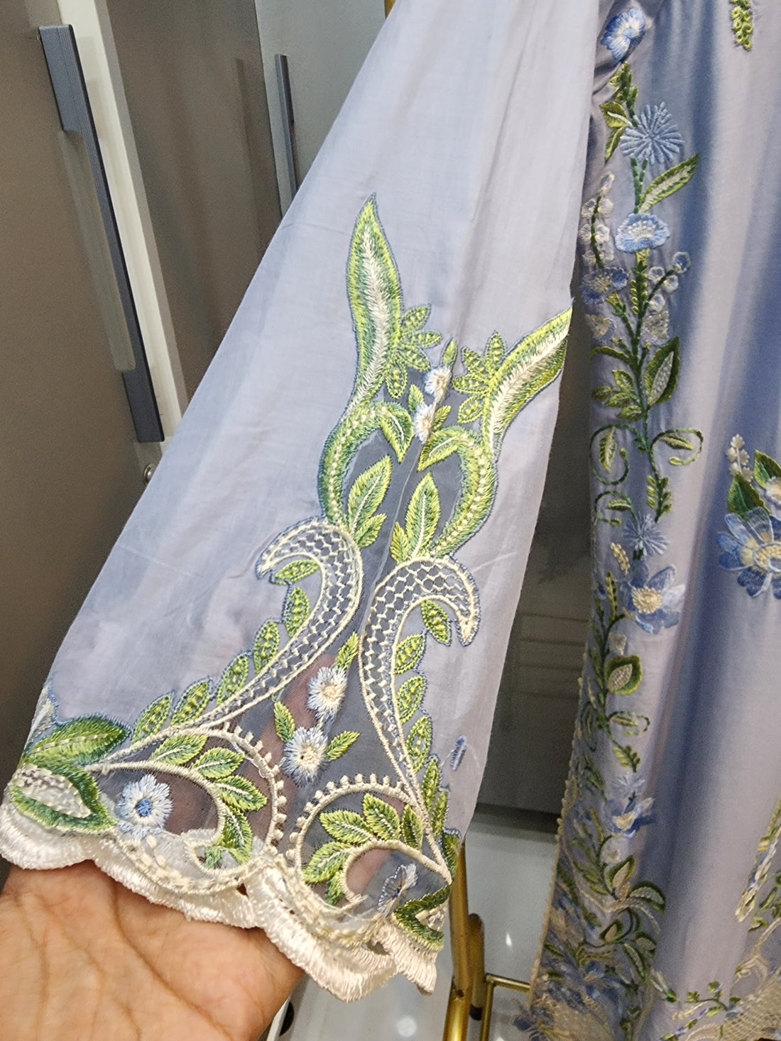 Mavi Pret Maryam Hussain frost  Luxury Embroidered Lawn 3PC | Stitched Ready to Wear