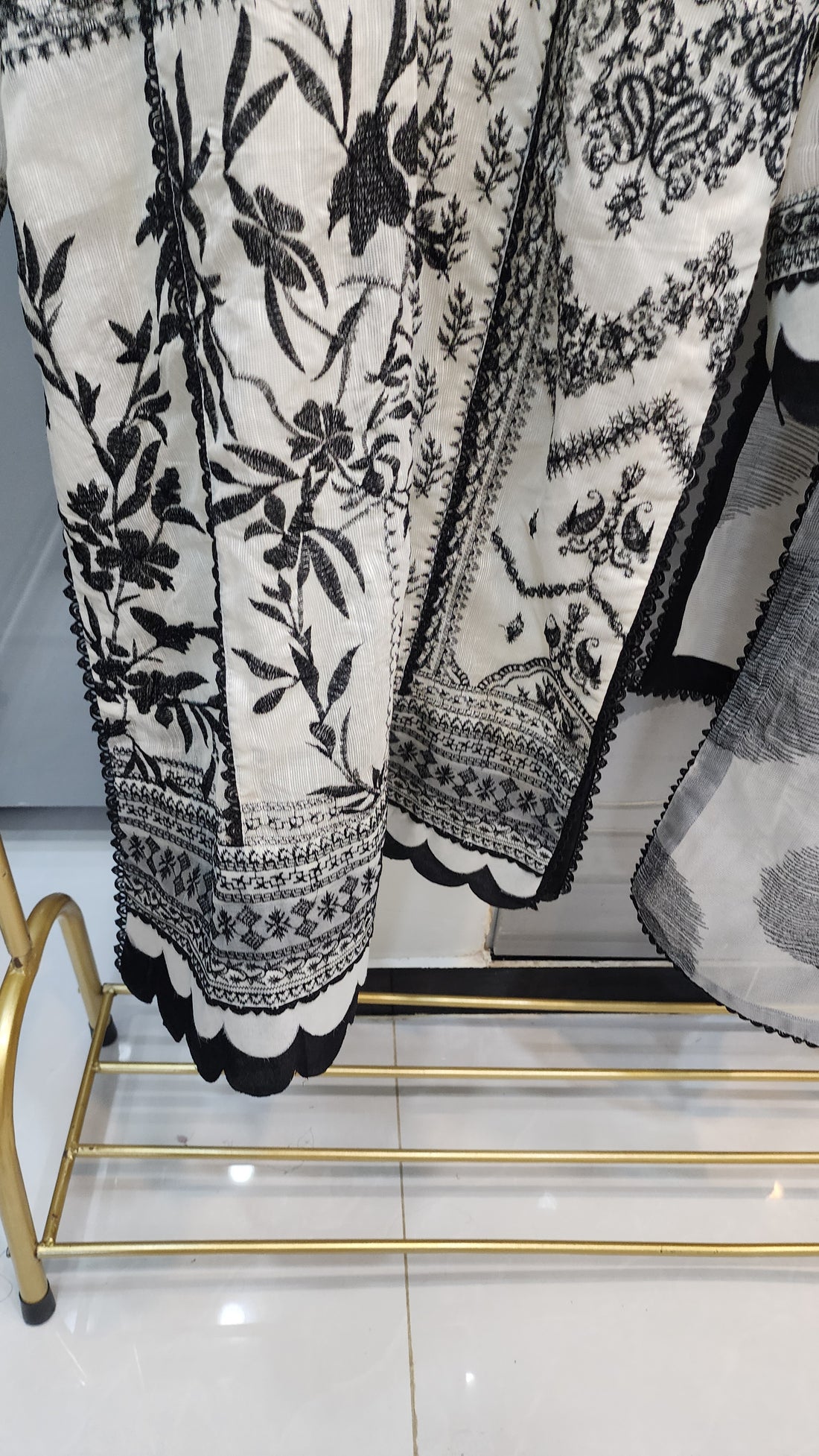 Mavi Pret Sana Safinaz  Luxury Embroidered Lawn 3PC Stitched | Ready to Wear | All Sizes