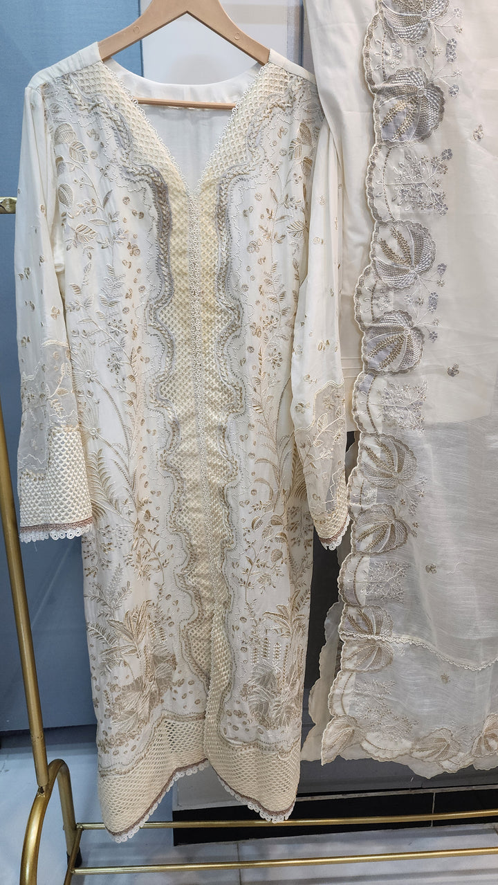 Mavi Pret BinIlyas 232-A Luxury Embroidered Lawn 3PC | Stitched Ready to Wear