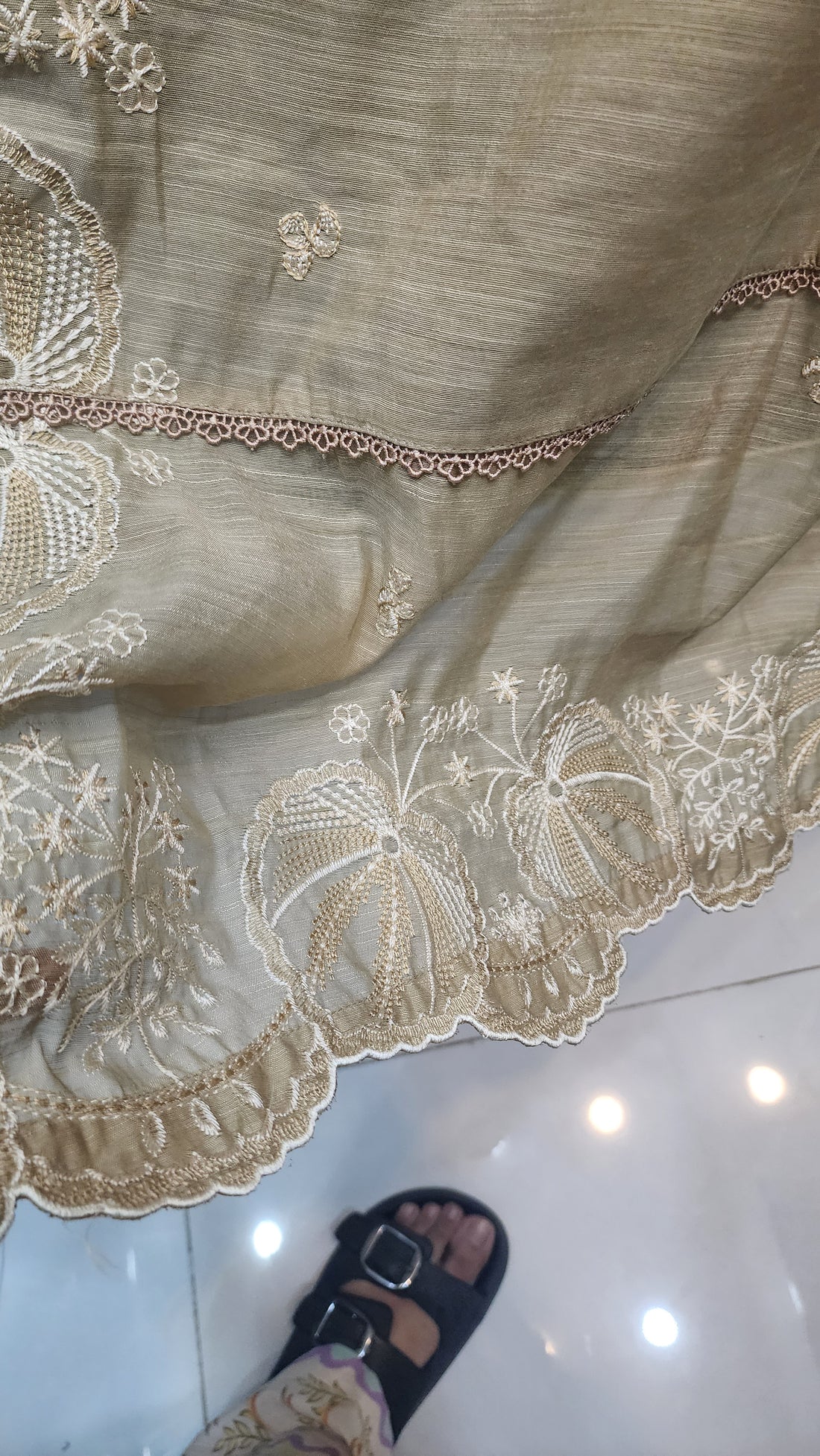 Mavi Pret BinIlyas 232-B Luxury Embroidered Lawn 3PC | Stitched Ready to Wear