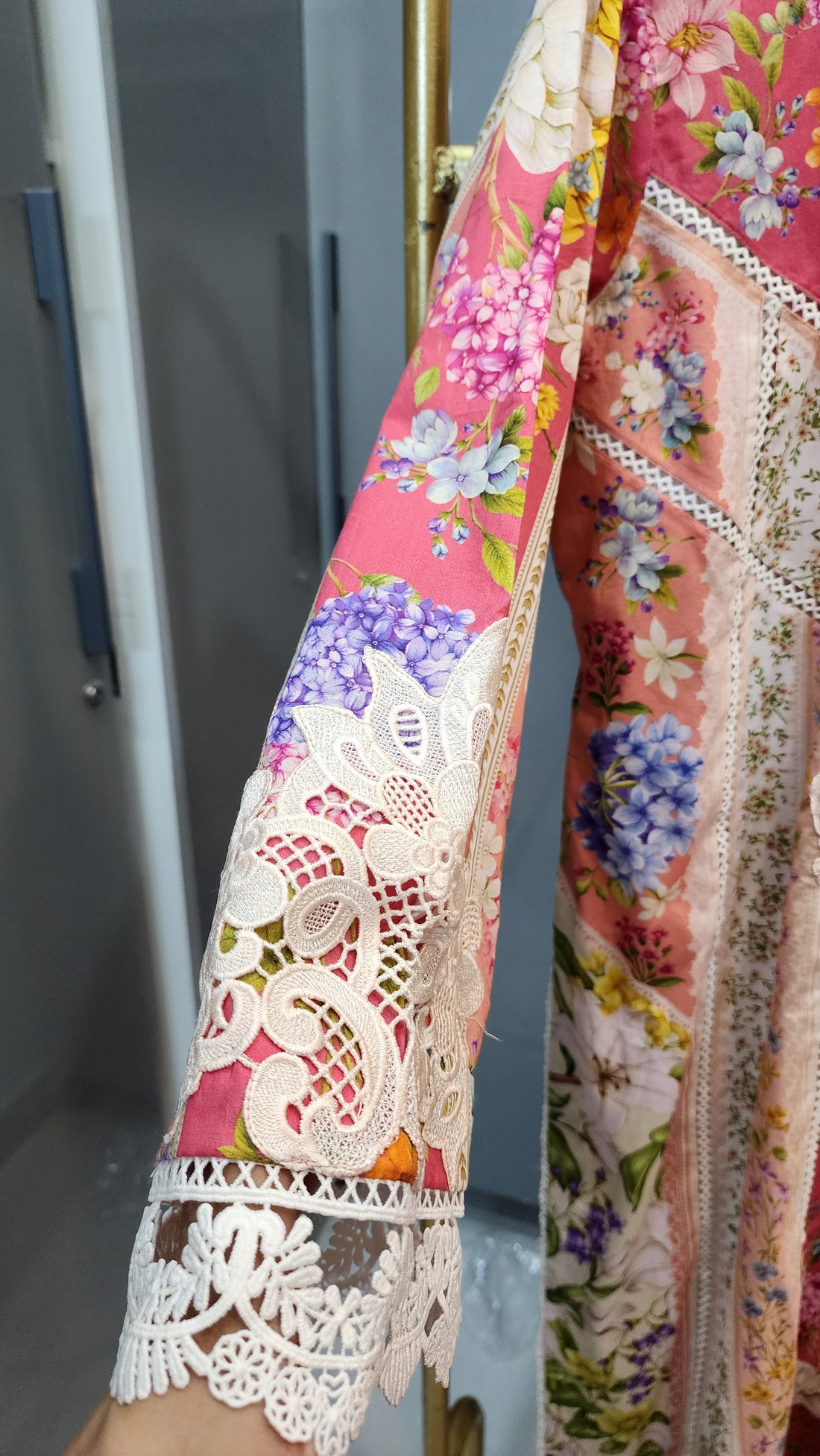 Mavi Pret Mprint Luxury Embroidered Lawn 3PC | Stitched Ready to Wear