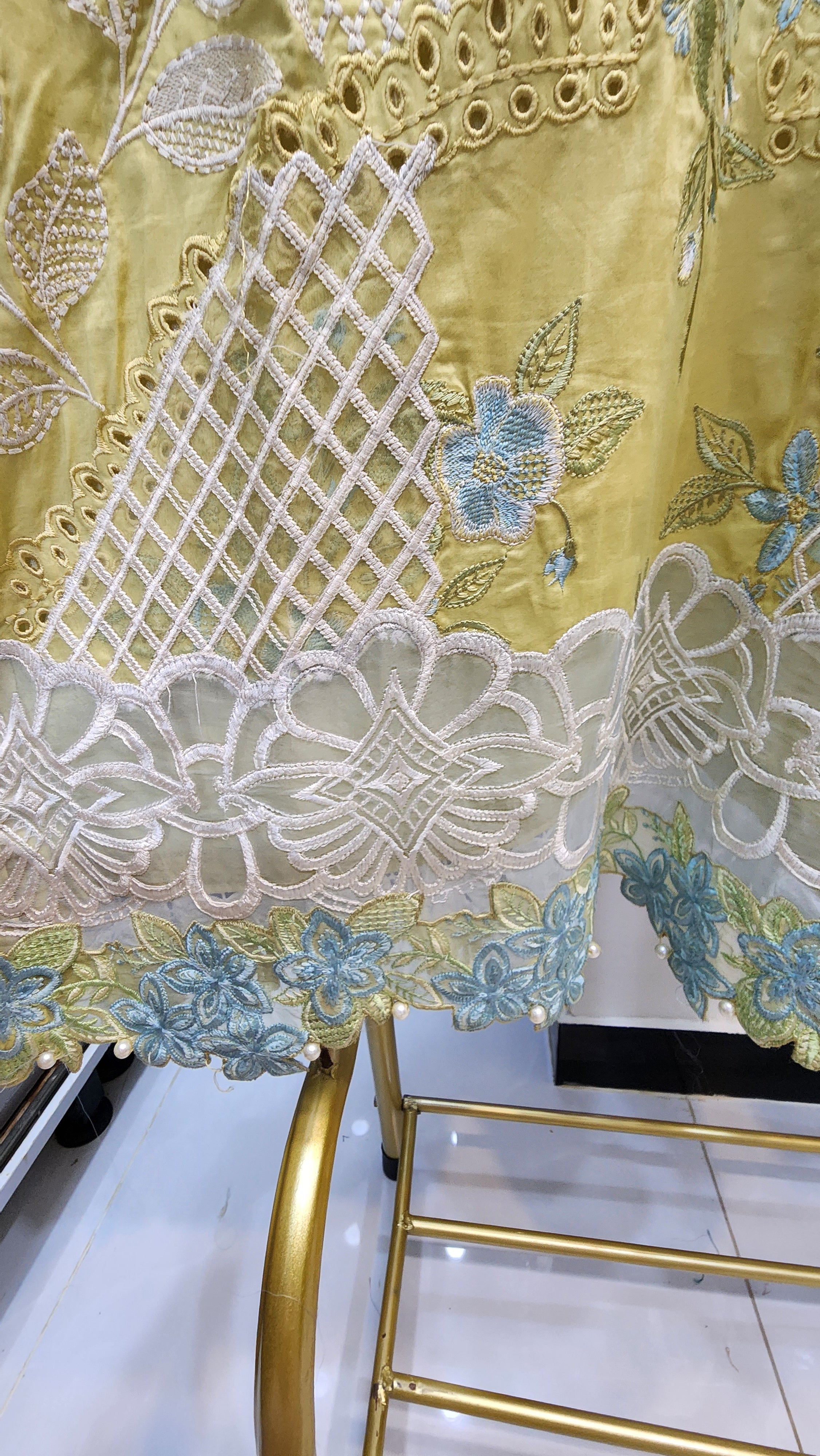 Mavi Pret Luxury Embroidered Lawn Lemon 3PC | Stitched Ready to Wear