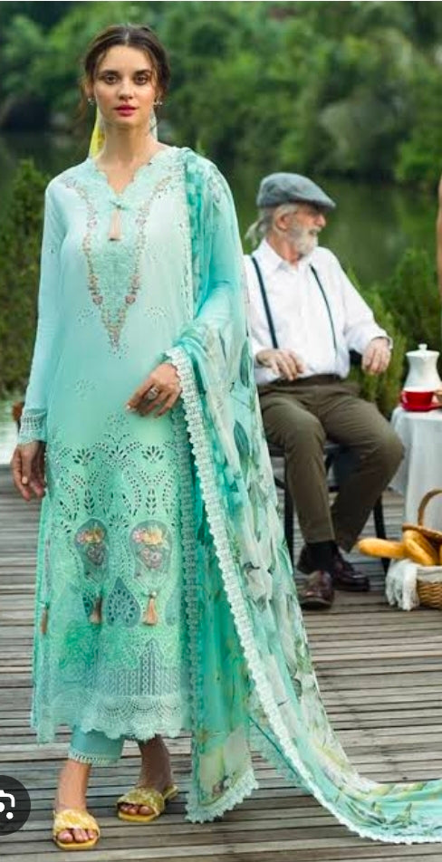 Mushq Lawn | Solace Ombre Chikankari | MC25#06 Famiglia | 3Pc | 101% Original