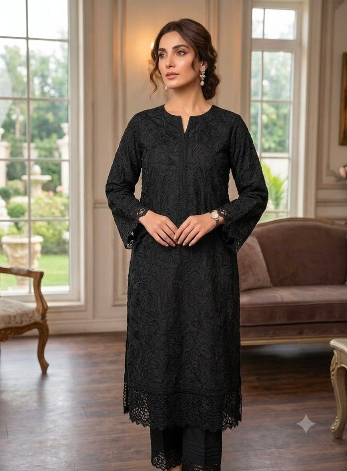 Mavi Pret | MariAb MLuxe 2PC – Black | Heavy Chikankari | RTW