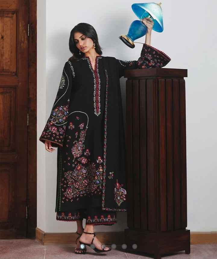 Jugnu Cyprus – Embroidered Karandi 3PC Unstitched