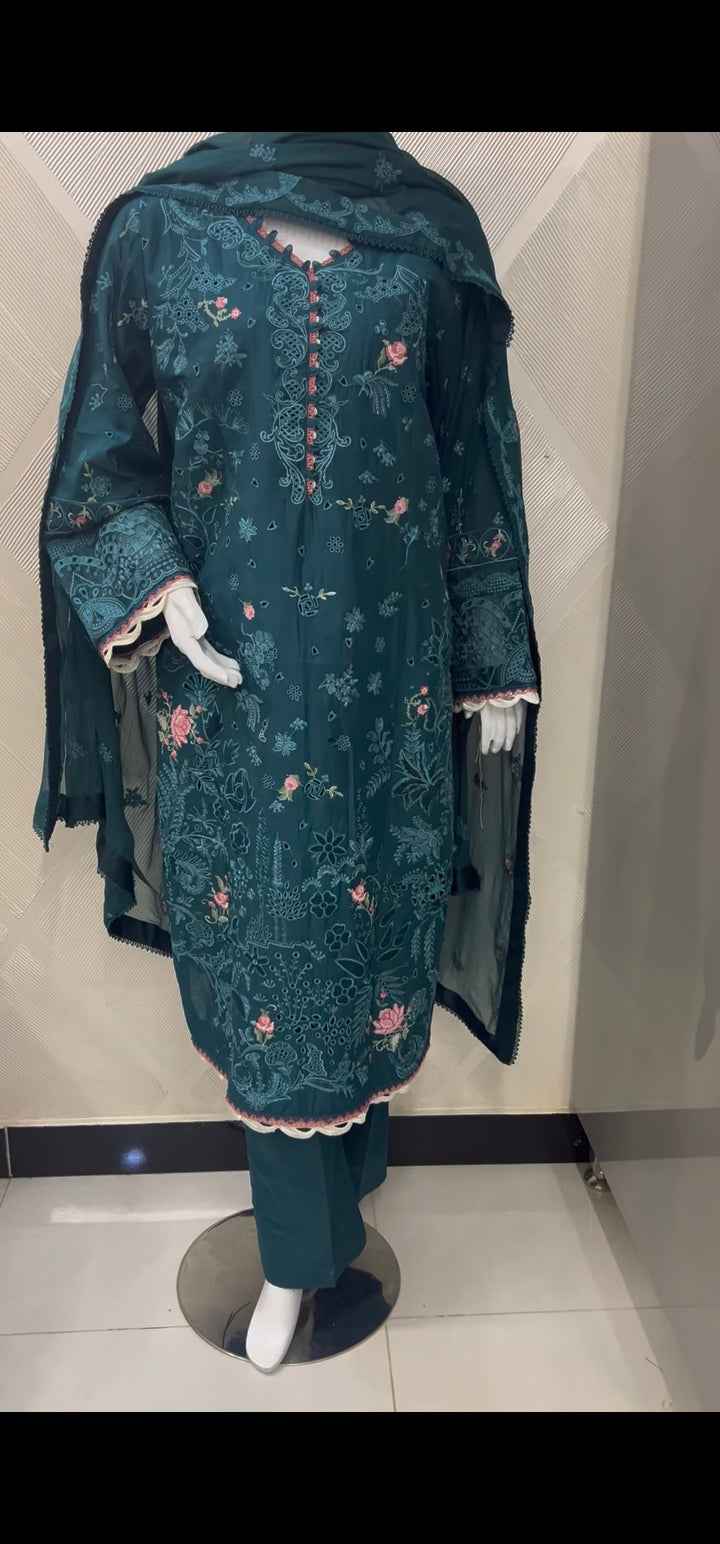 Mavi's Pret Qalamkar Teal Embroidered Lawn 3PC Ready to Wear