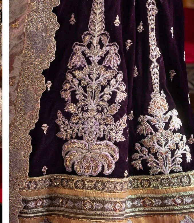 Mushq Niloufer Shirin Embroidered Velvet 3PC – MV#02 | Winter Collection