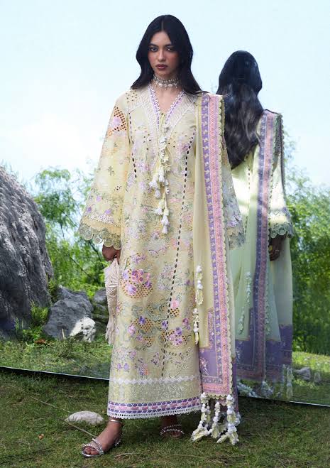 Lawn - Suffuse - Luxury Unstitched 26 - TELYA