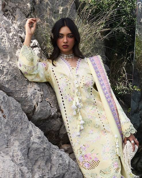 Lawn - Suffuse - Luxury Unstitched 26 - TELYA