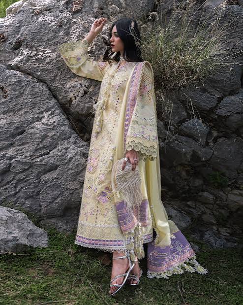 Lawn - Suffuse - Luxury Unstitched 26 - TELYA