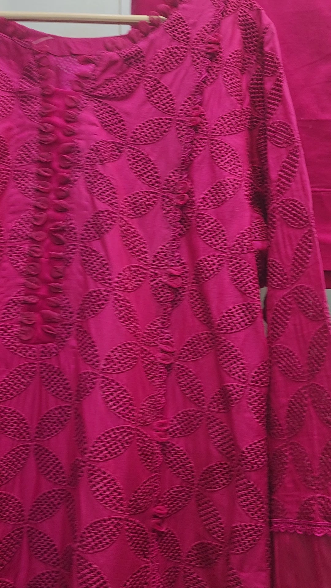 Mavi's Pret Mariab M.Luxe RTW Pink LF-401 | 3PC Chikankari Lawn