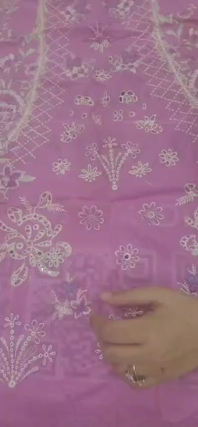 Mushq Manaram lawn – MM#01 3PC | 101% Original