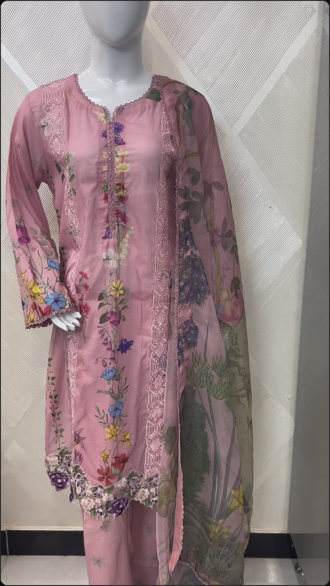 Mavi’s Pret Asifa Nabeel Floral Pink Luxury Lawn 3PC – Ready to Wear