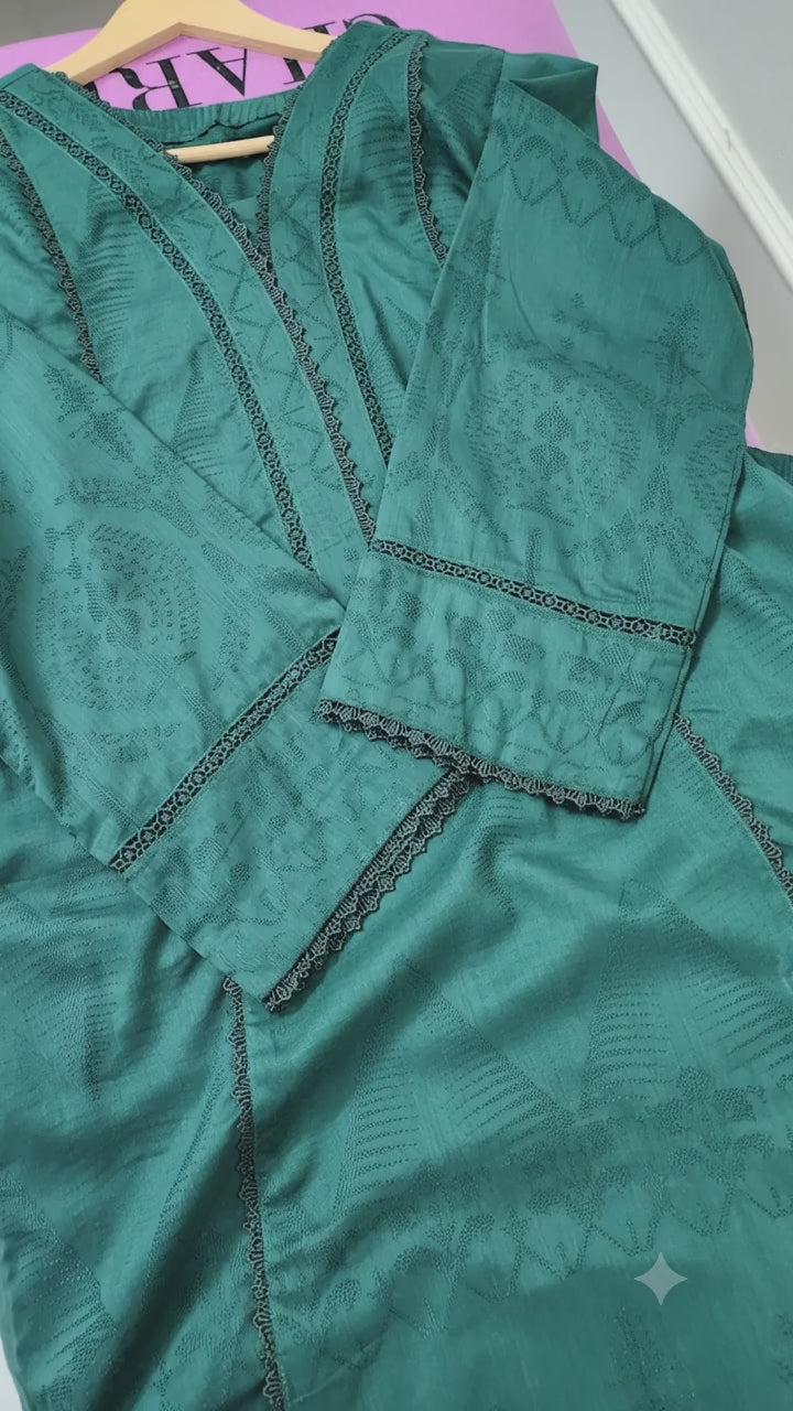 Mavi's Cords CD03 – Pure Lawn | Nishat Green