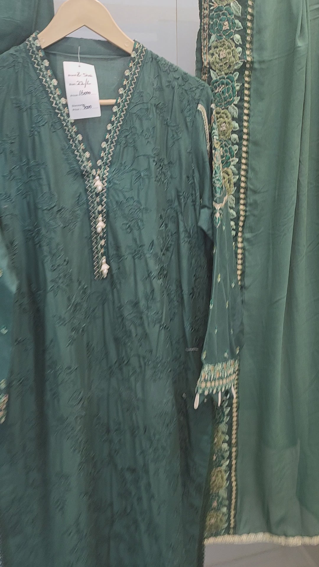Mavi's Pret | Zara Shahjhan 3-Piece Luxury Lawn