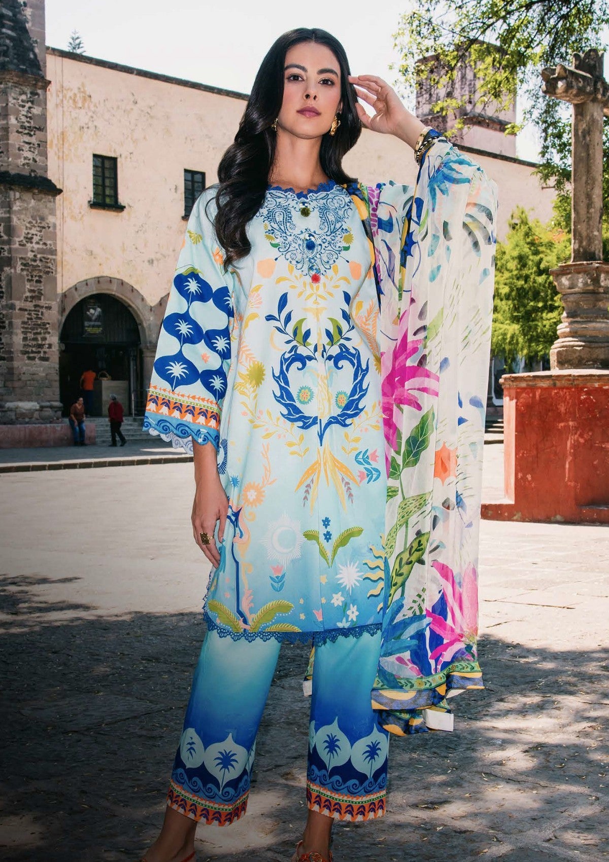 Lawn - Mushq - Hemline La Dolce Prints Vol-2 - HUN25#06B - Floral Paradise